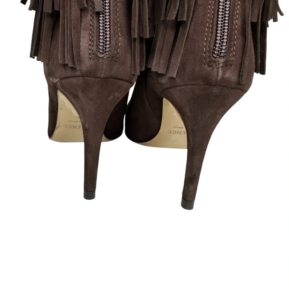 LAGENCE flirty fringe